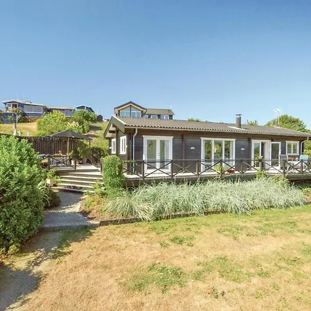 Three-bedroom Holiday In Holbak Holiday home *